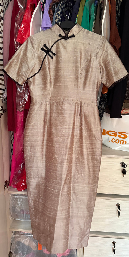 Bespoke Cheongsam in Handwoven Dupion