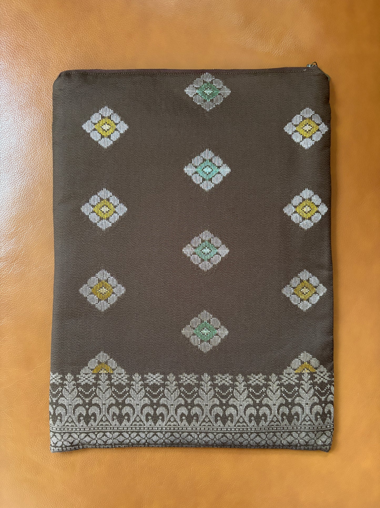 Songket Laptop Sleeve 14"