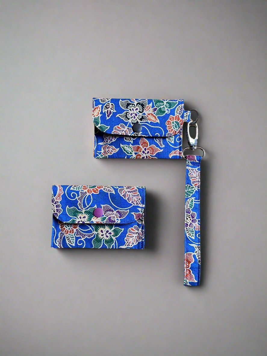 Batik Wristlet Card Wallet